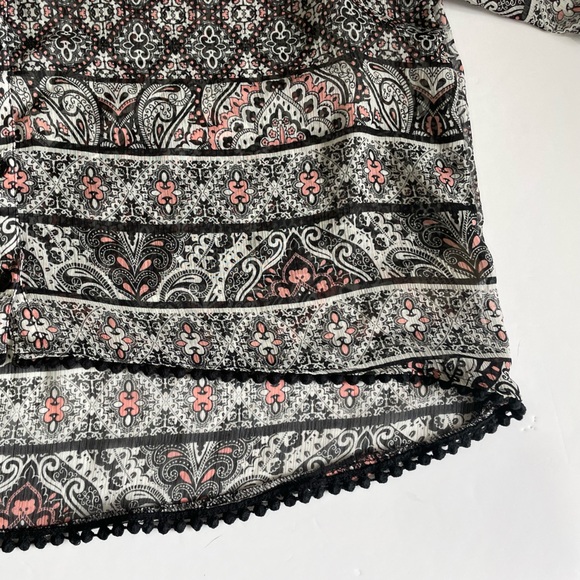 Mudd Women's Paisley Sheer Top Shirt Medium Y2K Black Soft Rose Boho Festival - Picture 4 of 16